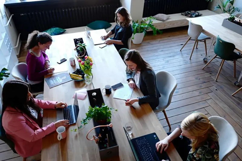 How to Recruit Research Participants Using LinkedIn